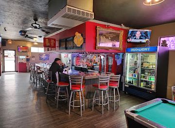 indiana/the-uplands/bar/pour-house
