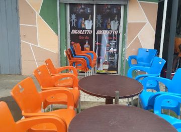 cameroon/limbe-beach/bar/rigoletto-wine-bar