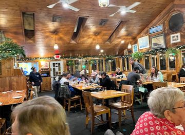 massachusetts/cape-cod/bar/captain-parker-s-pub