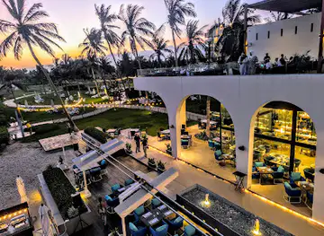 Skybar - Crowne plaza