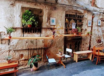 italy/palermo/kalsa/bar/botanico-bar