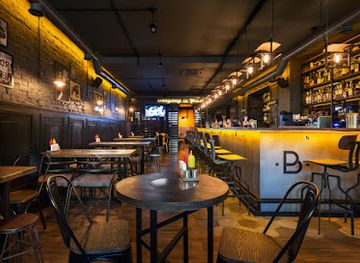 ukraine/kharkiv/svobody-square/bar/benedict-daily-bar