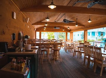 maine/rangeley-lake/bar/sarge-s-sports-pub-grub