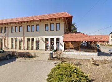 hungary/southern-great-plain/bar/uveg-kocsma