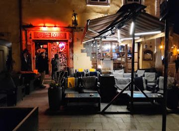 lithuania/aukstaitija/bar/who-hit-john