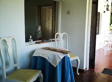 zimbabwe/bvumba-botanical-gardens/bar/tonys-coffee-and-chocolate-shop