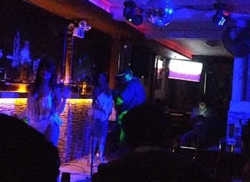 peru/tacna/bar/dkaleta-restobar