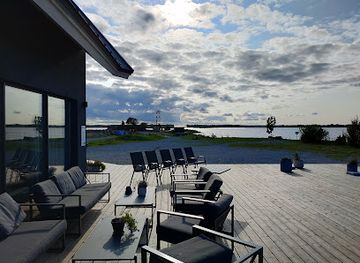 estonia/saare-county/bar/johns-place