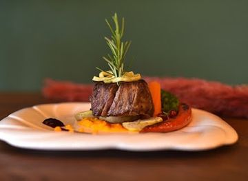 kosovo/vushtrri/bar/acik-lounge