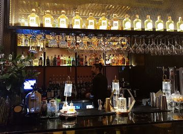 spain/madrid/retiro/bar/farandula-madrid