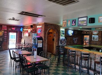 illinois/garden-of-the-gods/bar/sunset-bar-grill