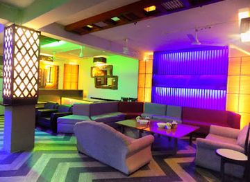 india/aizawl/bar/heritage-lounge