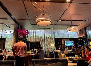 thailand/tenasserim-hills/bar/piano-bar