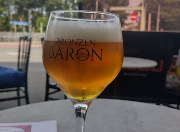 belgium/nieuwpoort/bar/de-sluiswachter