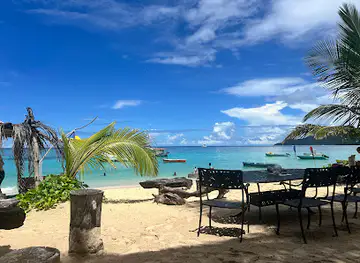 Sunrise Beach Bar/Grill