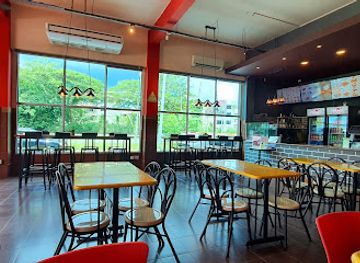 brunei/jerudong/bar/a-ayam-bengkurong