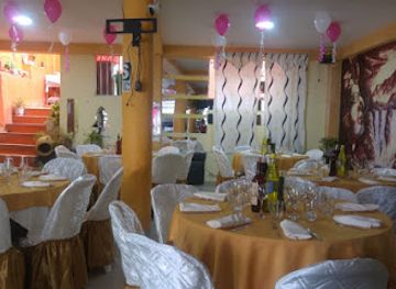 peru/apurimac/bar/el-canaveral-de-alexa