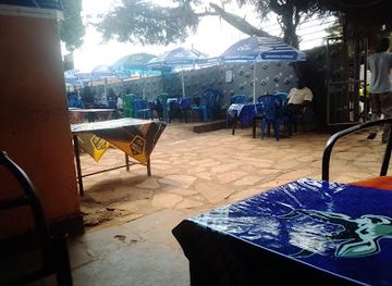 uganda/jinja/bar/ronz-pub
