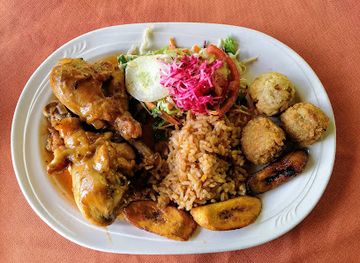 dominica/trafalgar-falls/bar/papillote-rainforest-restaurant