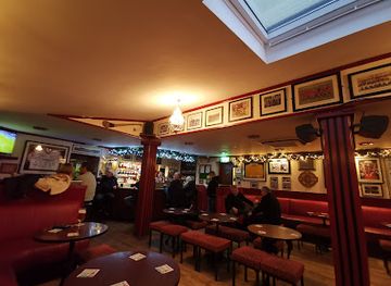 ireland/mourne-mountains/bar/the-first-last