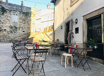 spain/santiago-de-compostela/casco-historico/bar/o-boneco-bar-santiago-de-compostela