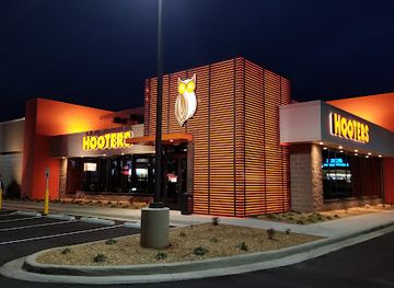 alaska/yukon-kuskokwim-delta/bar/hooters
