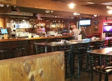 arizona/white-mountains/bar/chilleen-s-on-17