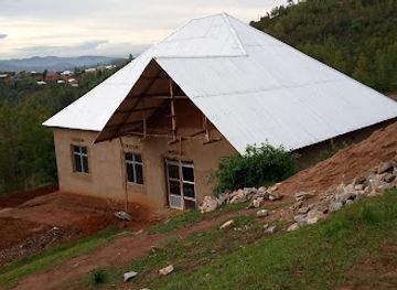 rwanda/gikongoro/bar/kwitaba-gasaka-road