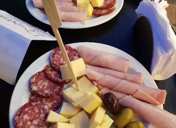 argentina/rosario/barrio-alberdi/bar/estacion-alberdi