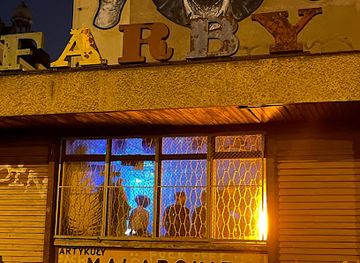 poland/poznan/wilda/bar/farby