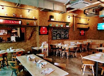 singapore/clementi/bar/lazy-lizard-newest