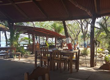 costa-rica/playa-flamingo/bar/estero-azul