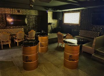 switzerland/zug/bar/the-toms