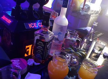 costa-rica/caribbean-coast/bar/cuban-republik-disco-lounge