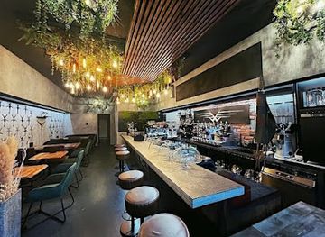 romania/bucharest/calea-victoriei/bar/via-vittoria