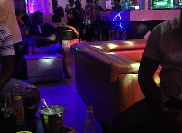 cote-d-ivoire/abidjan/yopougon/bar/tunnel-bar