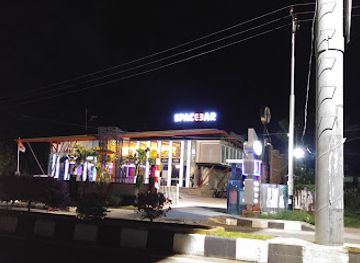 indonesia/central-sulawesi/bar/space-bar