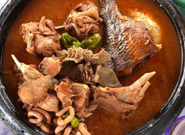 ghana/lake-volta/bar/lakeside-gardens