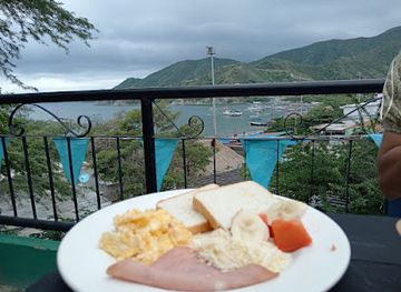 colombia/santa-marta/taganga/bar/mirador-hostel-bar-de-taganga