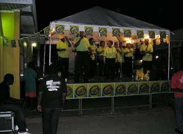 trinidad-and-tobago/buccoo-reef/bar/green-door-bar