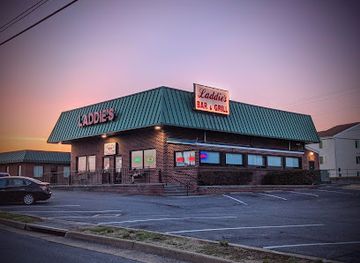 west-virginia/martinsburg/bar/laddie-s