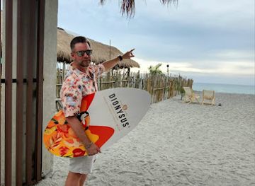 philippines/anawangin-cove/bar/bangan-beach-bar