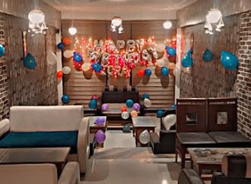 india/kashmir-valley/bar/the-sky-food-cafe