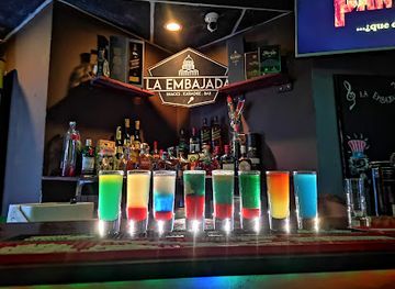 honduras/tegucigalpa/bar/bar-la-embajada