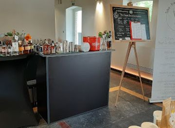 belgium/tournai/bar/tchin-francine-bar-a-rhums-vagabond