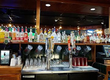 nebraska/eugene-t-mahoney-state-park/bar/langdon-s-bar-grill