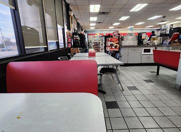 arkansas/devil-s-den-state-park/bar/phillips-66