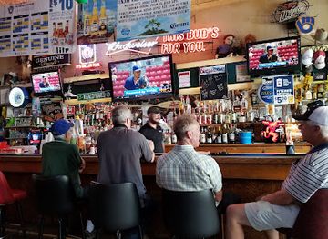 iowa/effigy-mounds-national-monument/bar/sawmill-saloon