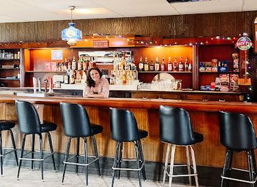 wisconsin/madeline-island/bar/firehouse-bar