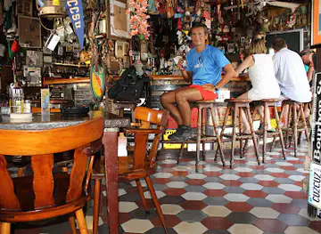 Charlie's Bar and Restaurant